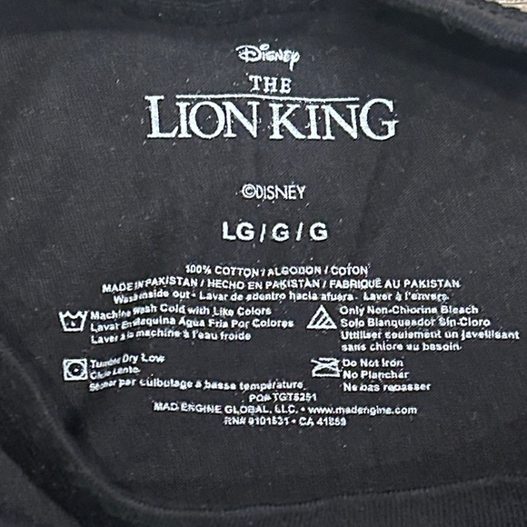 Disney Black Graphic Tee with Lion King Design - Picture 2 of 6